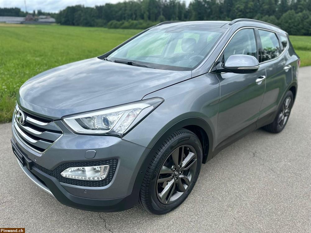 Bild 2: HYUNDAI Santa Fe 2.2 CRDI Style 4WD Automatic 7 Platz