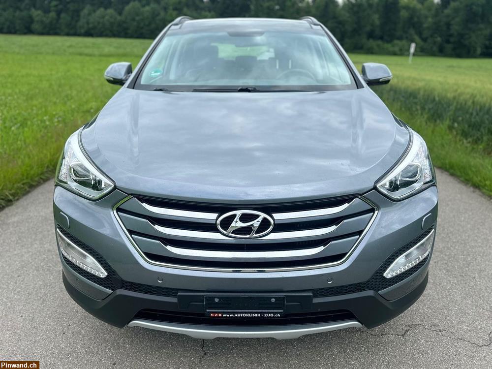 Bild 3: HYUNDAI Santa Fe 2.2 CRDI Style 4WD Automatic 7 Platz