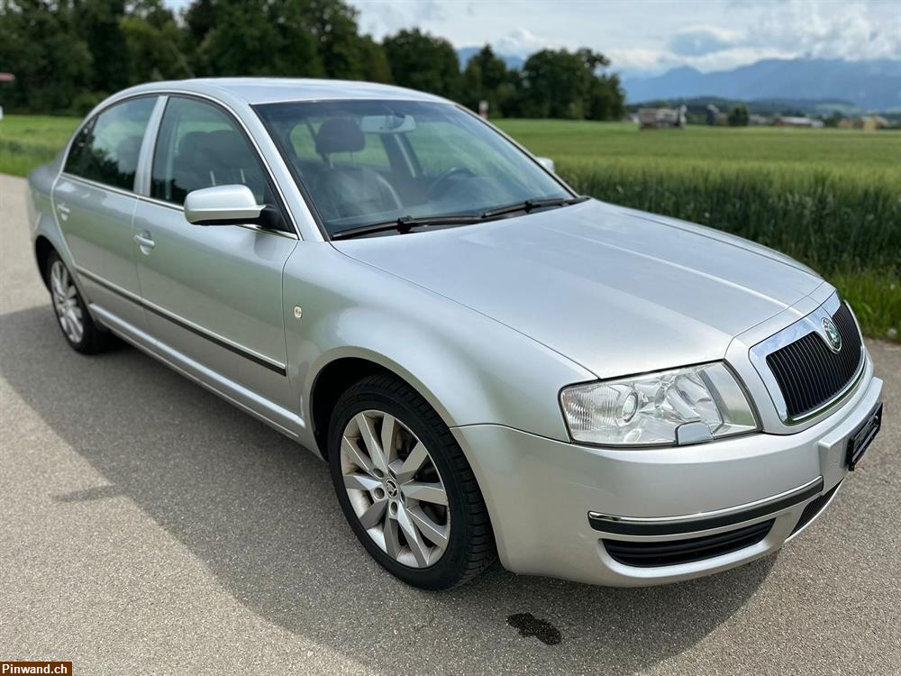 Bild 4: SKODA Superb 2.8 V6 Elegance
