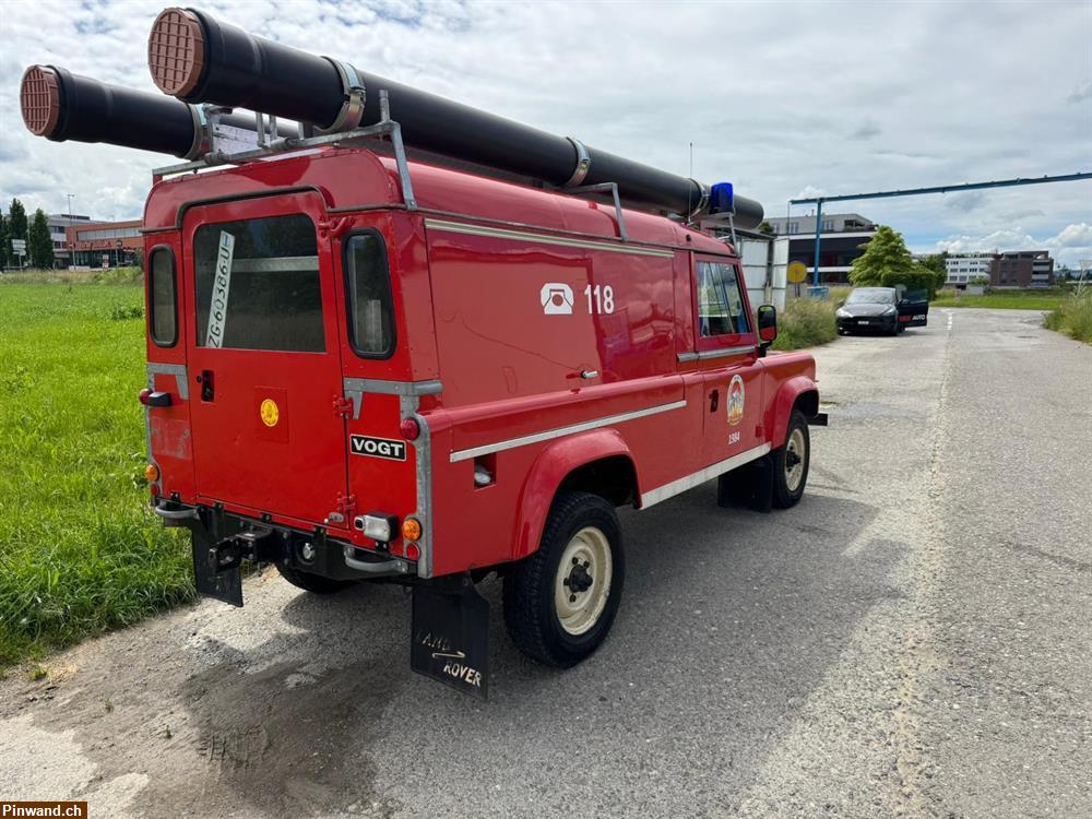 Bild 6: LAND ROVER 110 ex Feuerwehr
