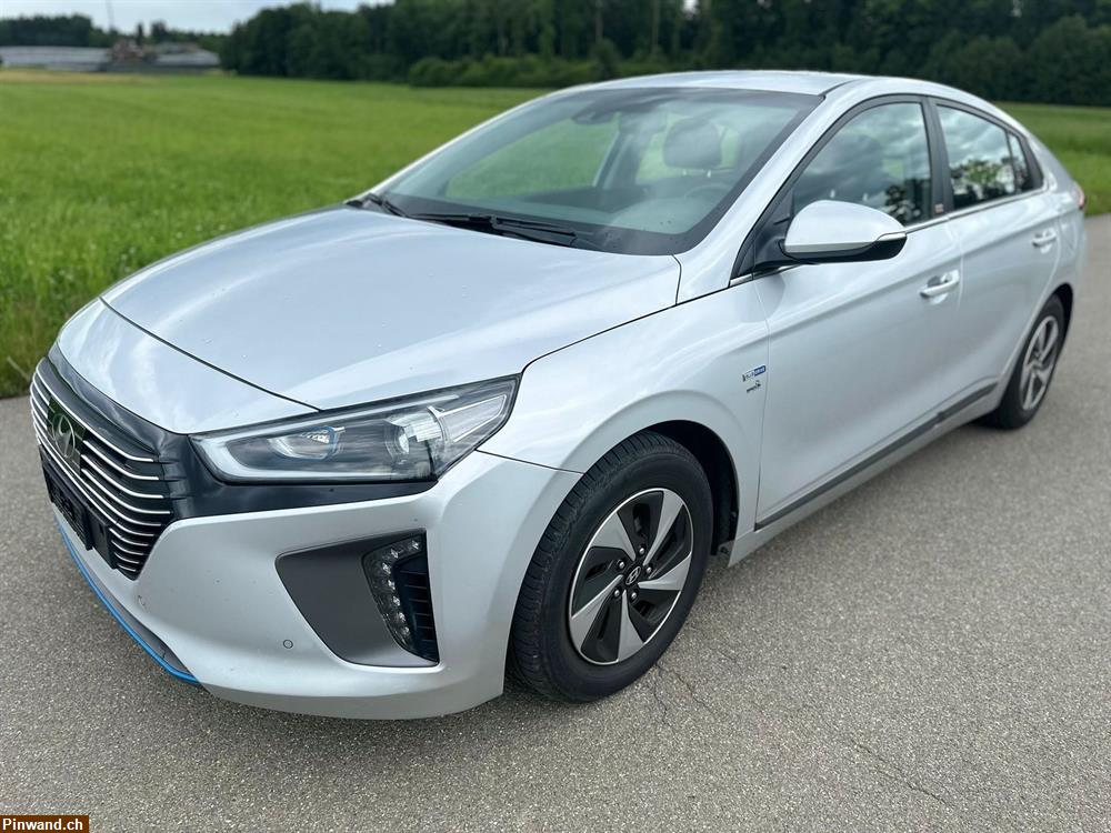 Bild 3: HYUNDAI Ioniq 1.6 GDi HEV Launch Plus DCT