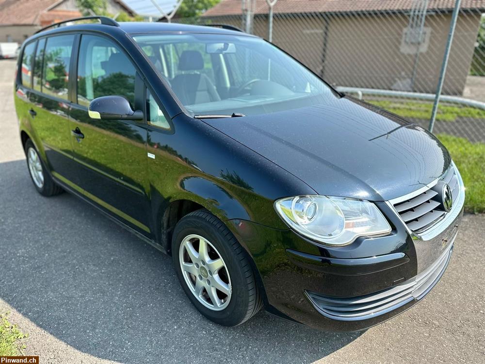 Bild 4: VW Touran 1.4 TSI Highline