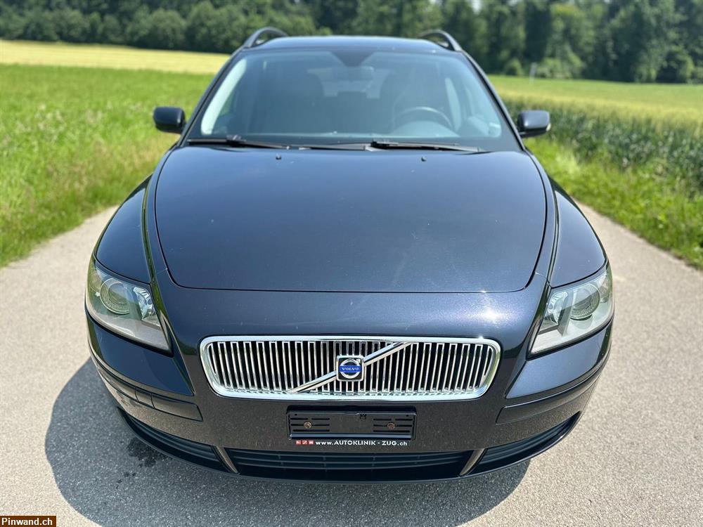 Bild 3: VOLVO V50 T5 AWD Momentum