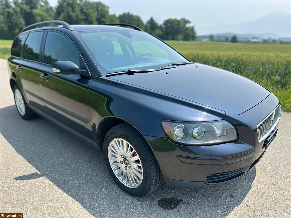 Bild 4: VOLVO V50 T5 AWD Momentum