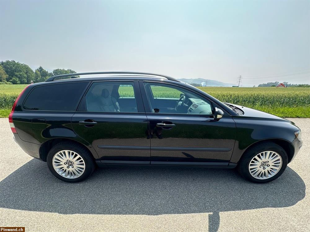 Bild 6: VOLVO V50 T5 AWD Momentum