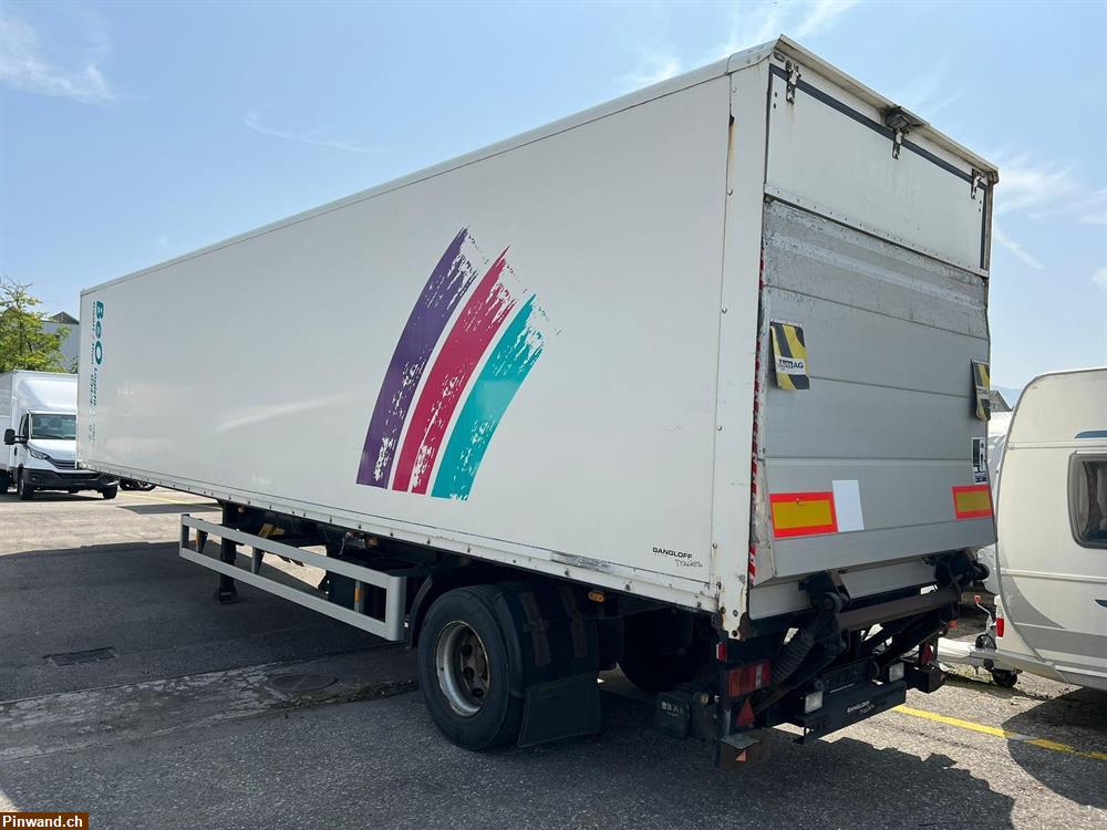 Bild 2: KÖGEL Cityliner Kasten + Hebebühne