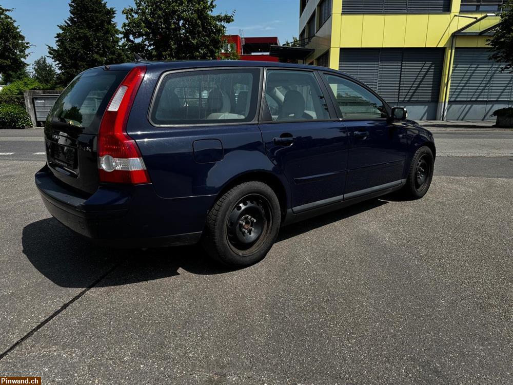 Bild 4: VOLVO V50 2.4I