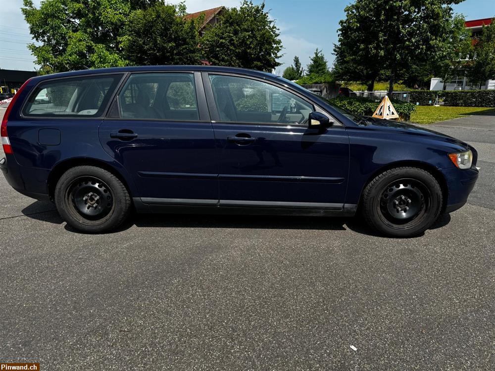 Bild 5: VOLVO V50 2.4I