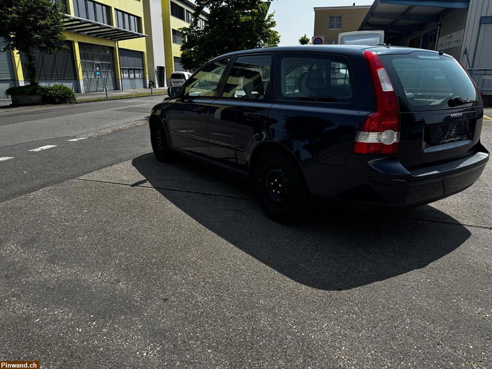 Bild 6: VOLVO V50 2.4I