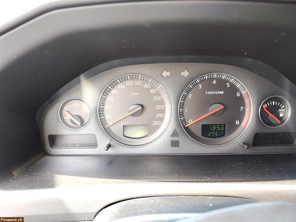 Bild 2: Volvo  V70 Kombi zu verkaufen