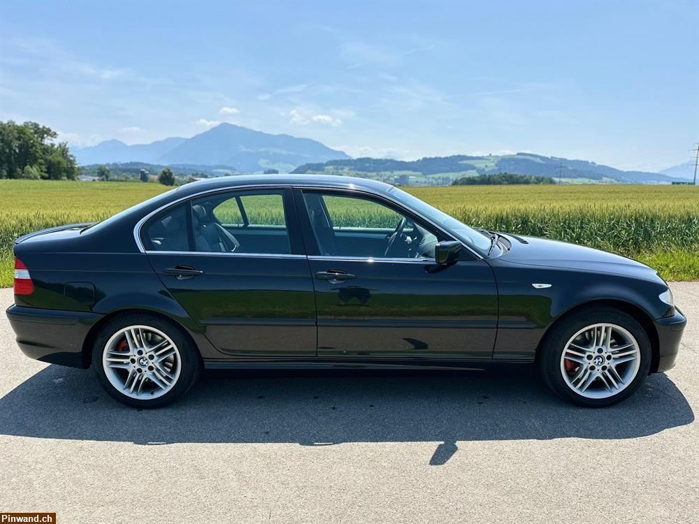 Bild 6: BMW 330xi..
