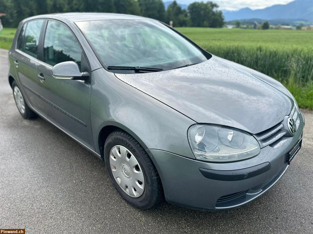 Bild 4: VW Golf 1.6 FSI Sportline