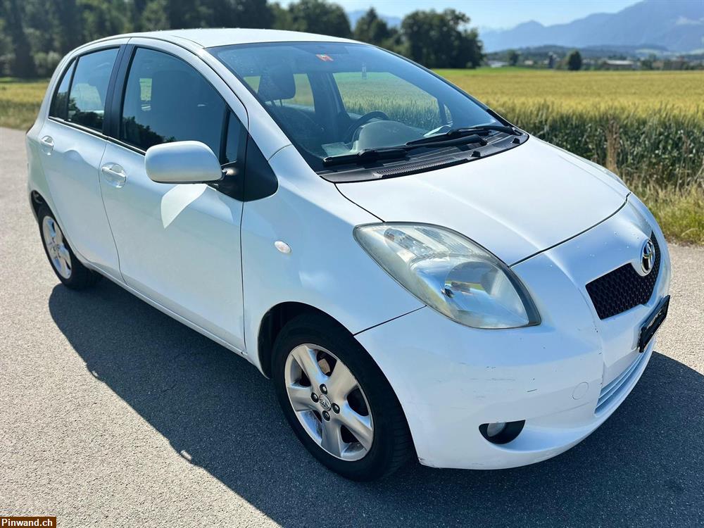 Bild 4: TOYOTA Yaris 1.3 Linea Luna zu verkaufen
