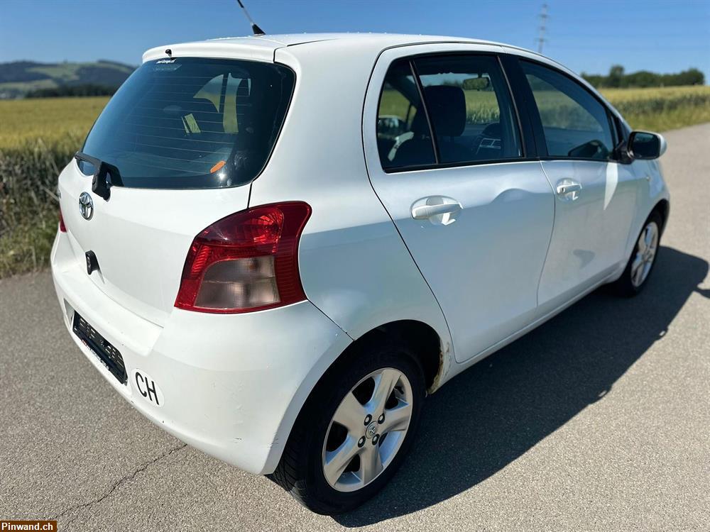 Bild 6: TOYOTA Yaris 1.3 Linea Luna zu verkaufen