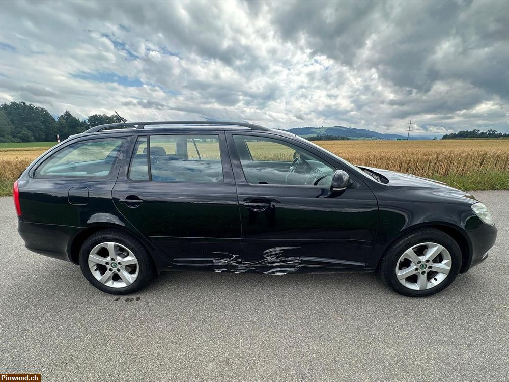 Bild 5: SKODA Octavia Combi 1.8 TSI Elegance 4x4