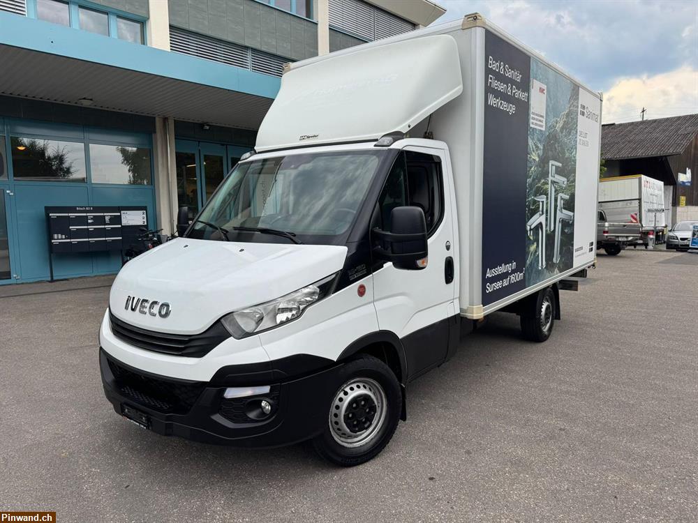Bild 6: IVECO 35S18 Automat Kasten Hebebühne