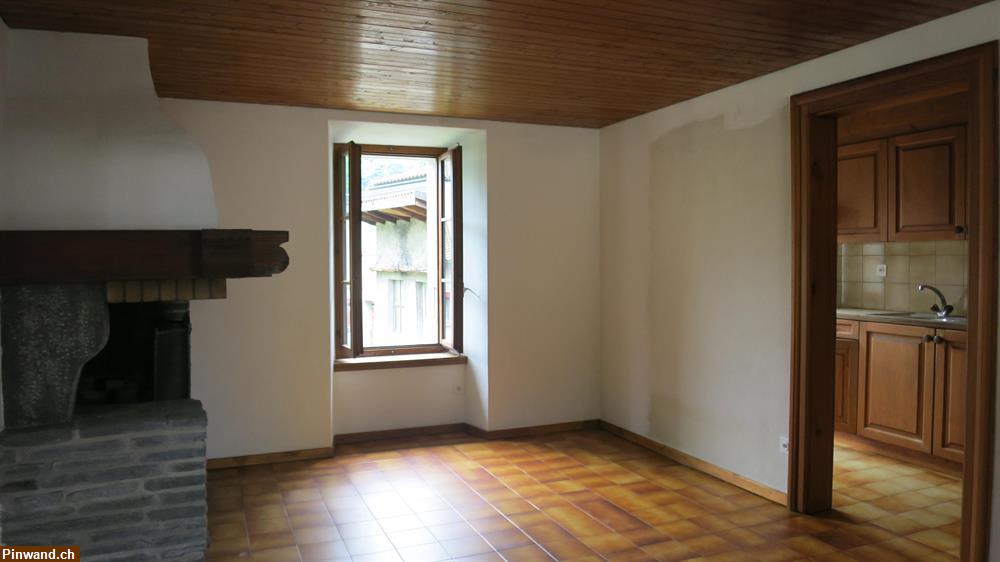 Bild 2: FERIENHAUS- CASA CON GIARDINO, ORTO E POSTEGGIO