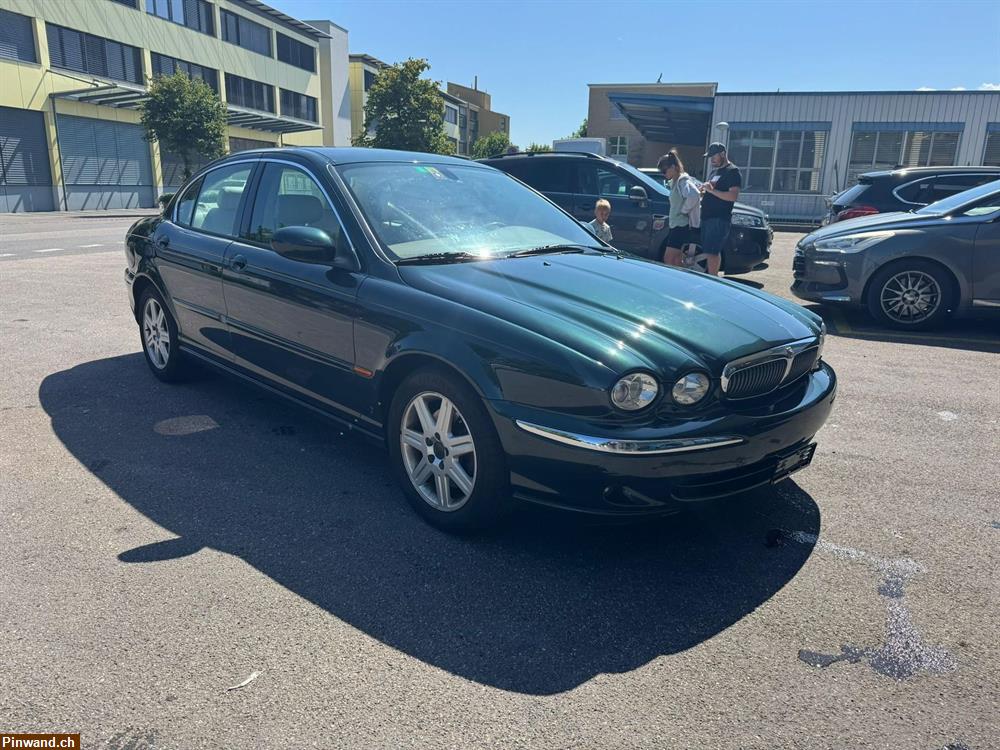 Bild 3: JAGUAR X-Type 3.0 V6 Traction4 Executive