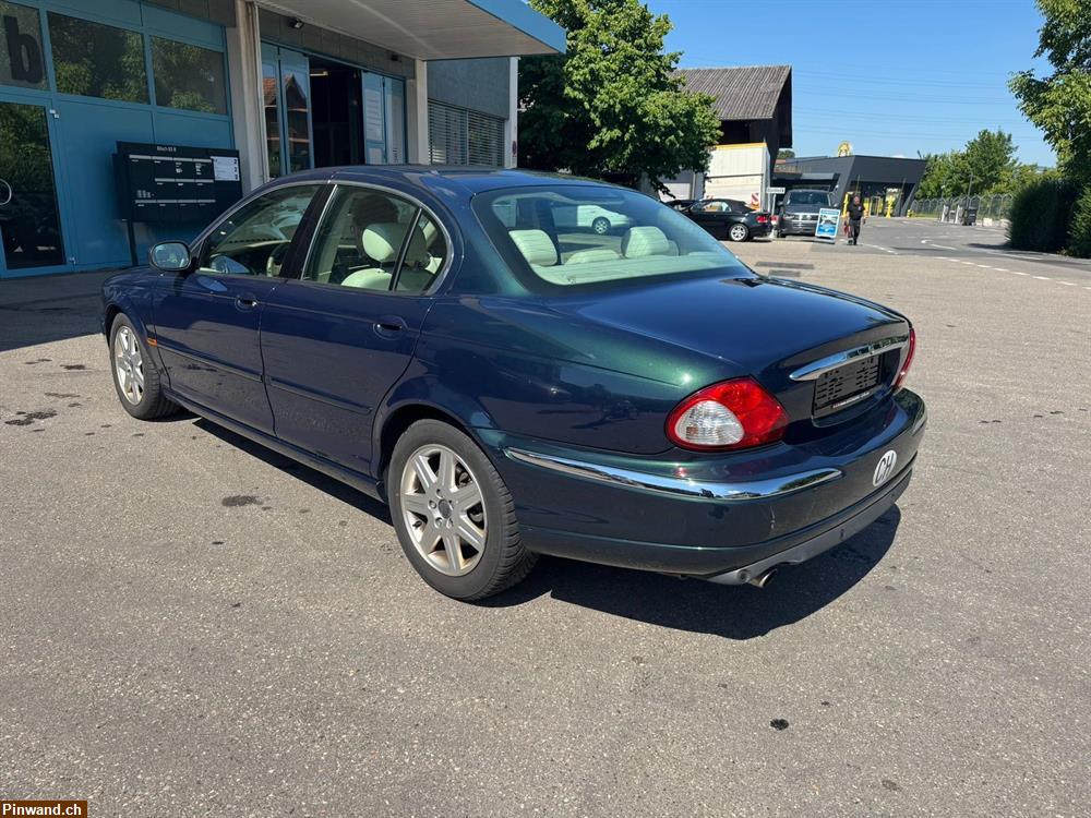 Bild 6: JAGUAR X-Type 3.0 V6 Traction4 Executive