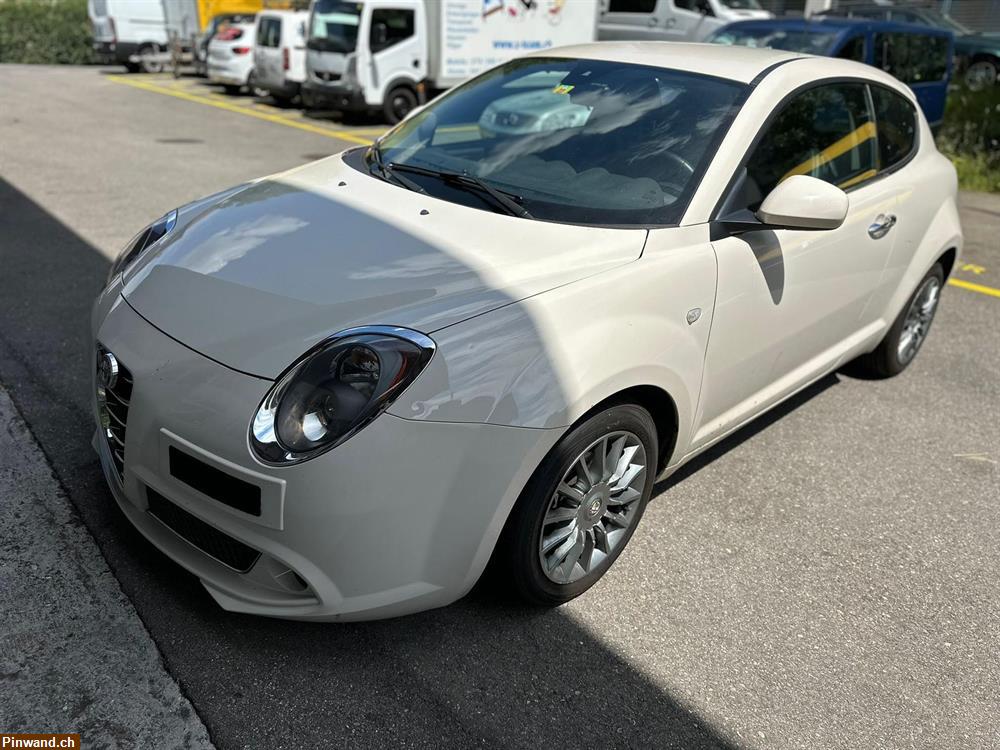 Bild 2: ALFA ROMEO MiTo 0.9 TwinAir Turbo SBK Special Series