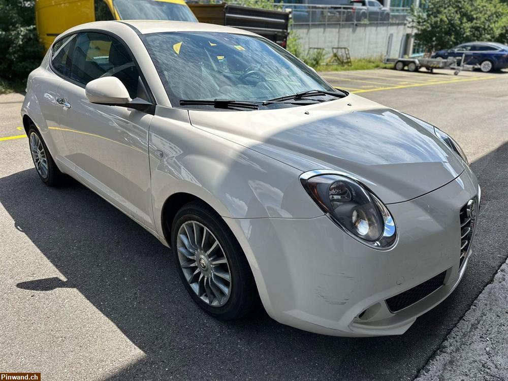 Bild 4: ALFA ROMEO MiTo 0.9 TwinAir Turbo SBK Special Series