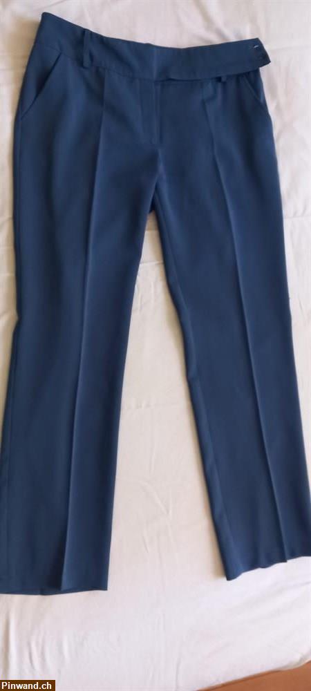 Bild 1: Hose blau Gr. 38 zu verkaufen