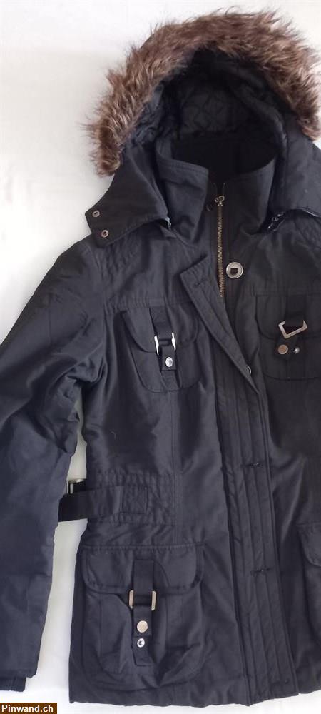 Bild 1: Jacke schwarz