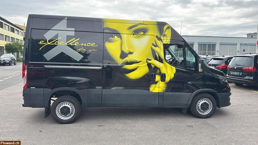 Bild 5: IVECO 33 S 14 AHK Kasten Automat Navi Xenon