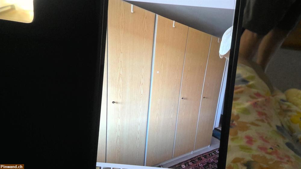 Bild 3: Gratis 2 Kleiderschränke