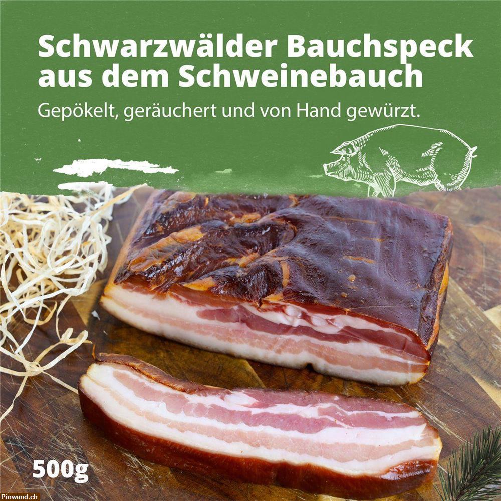 Bild 1: Schwarzwälder Bauchspeck am Stück mit herzhaft rauchigem Aroma – 1000g Speck