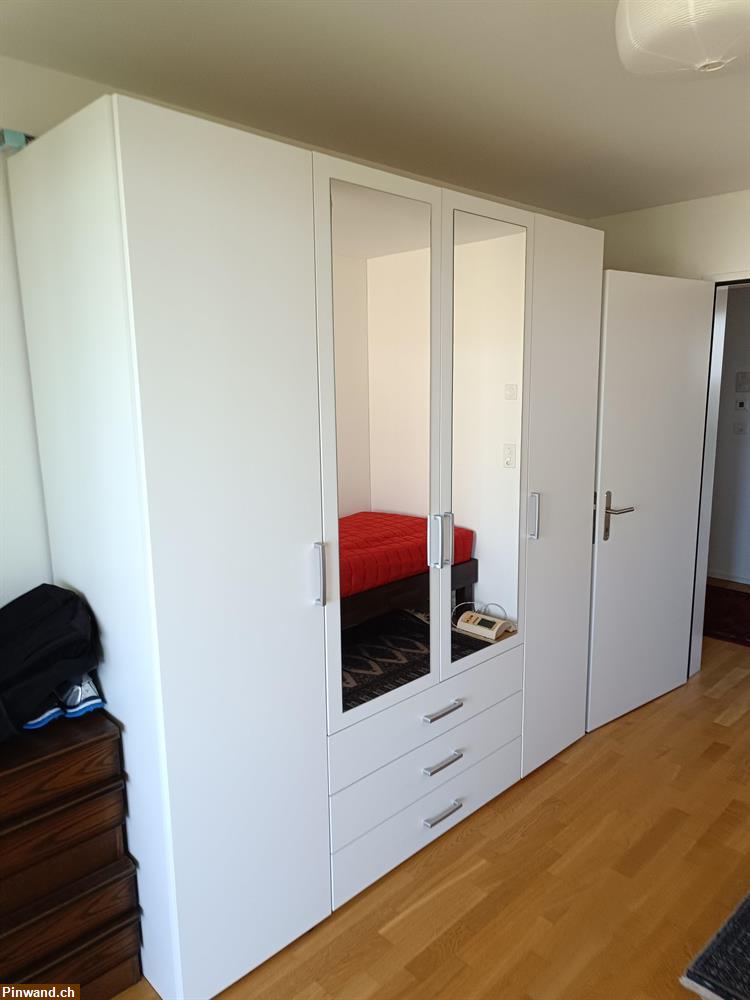 Bild 1: Kleiderschrank 4-türig zu verkaufen