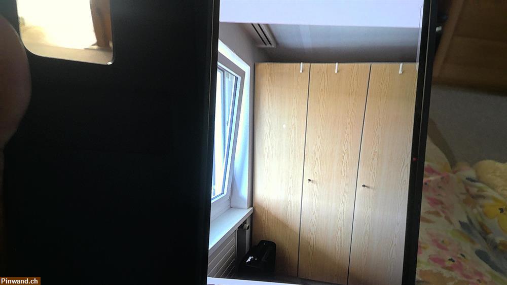 Bild 1: 2 Kleiderschränke zu verschenken