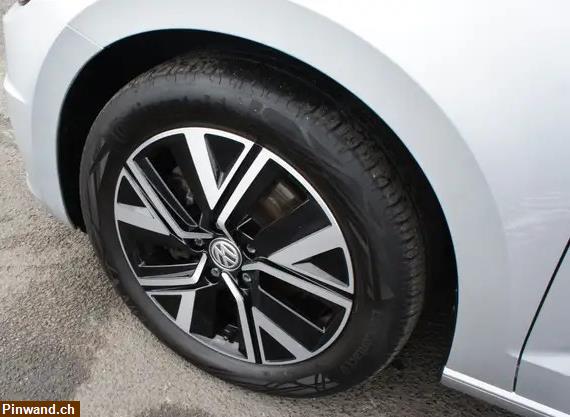 Bild 12: Occasion VW Touran 2.0 TDI Highline DSG