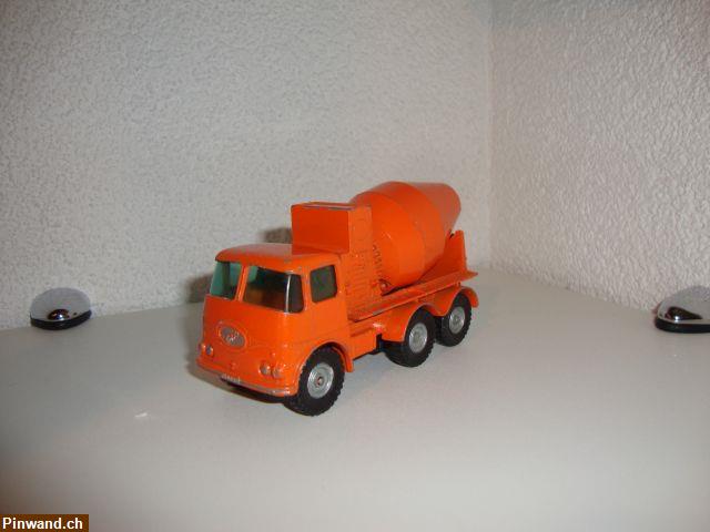 Bild 3: Matchbox King Size Betonmischer aus Metall
