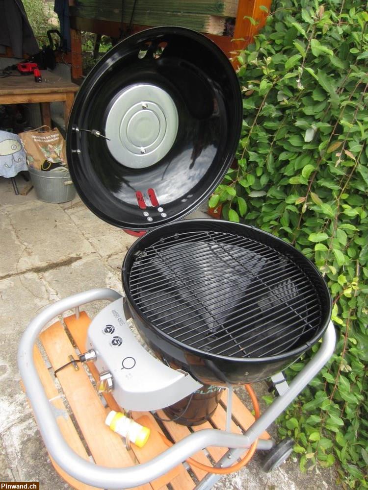 Bild 3: Neuwertiger Gas-Grill und Gas-Flasche