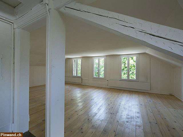 Bild 1: Altbauwohnung zu vermieten