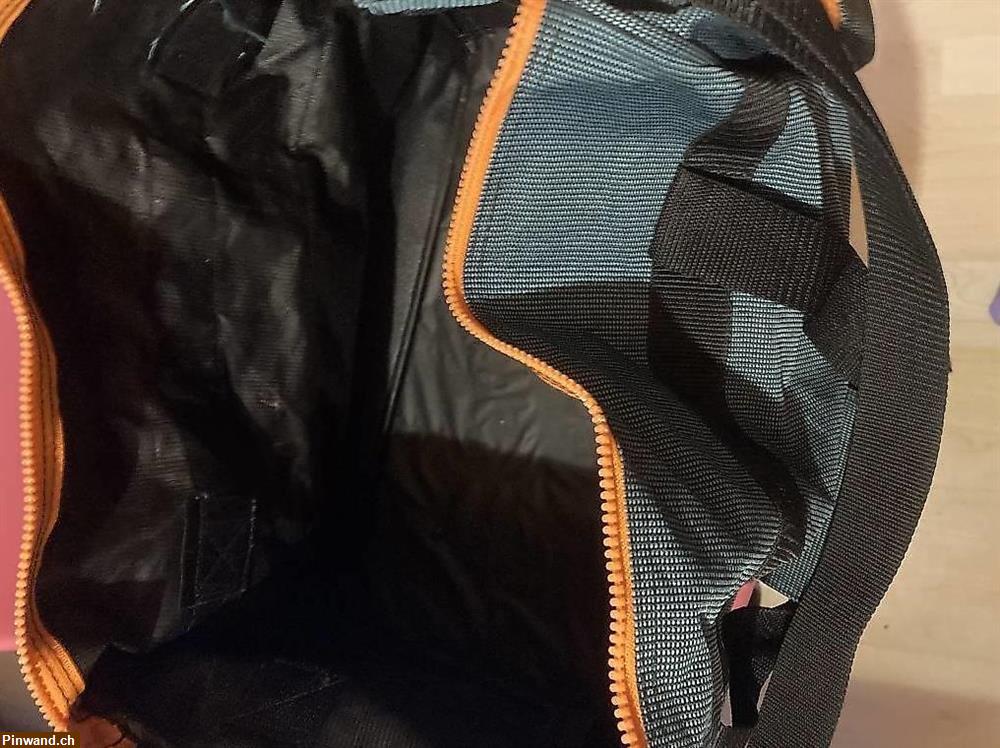 Bild 3: Sport Tasche Stihl