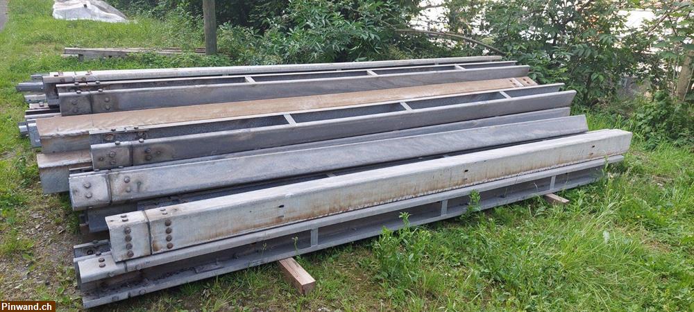 Bild 2: Verkauf: Leitplanken, Strassen Beton Schalung