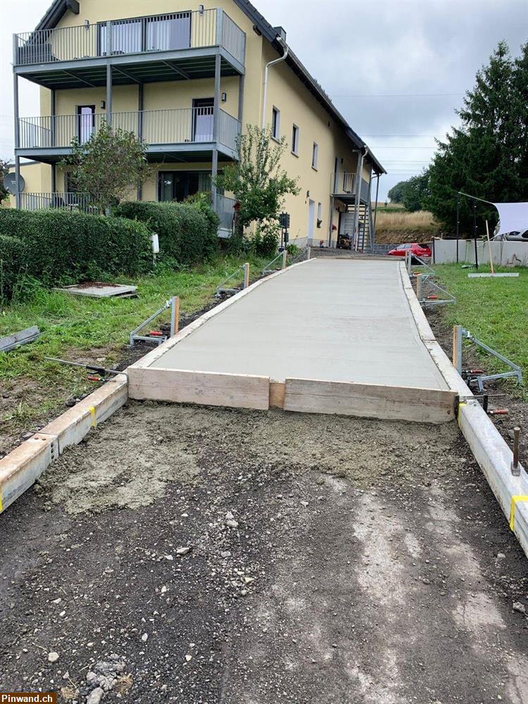 Bild 5: Verkauf: Leitplanken, Strassen Beton Schalung