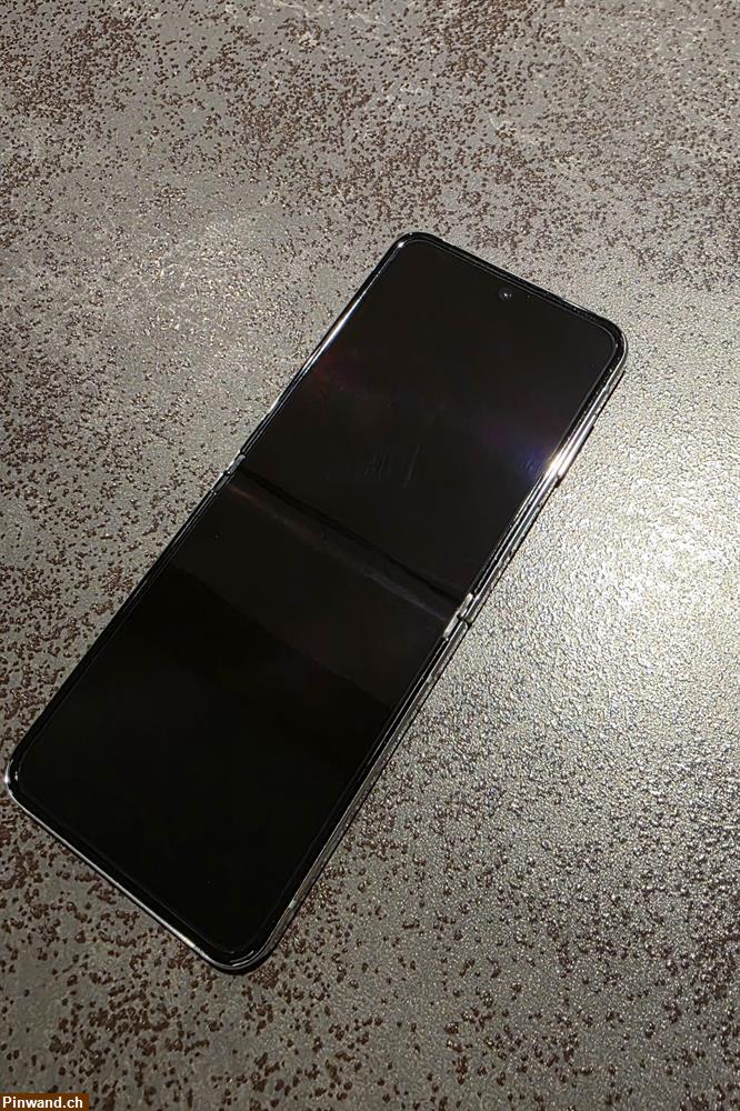 Bild 3: Galaxy Z Flip 5 512 Gb zu verkaufen