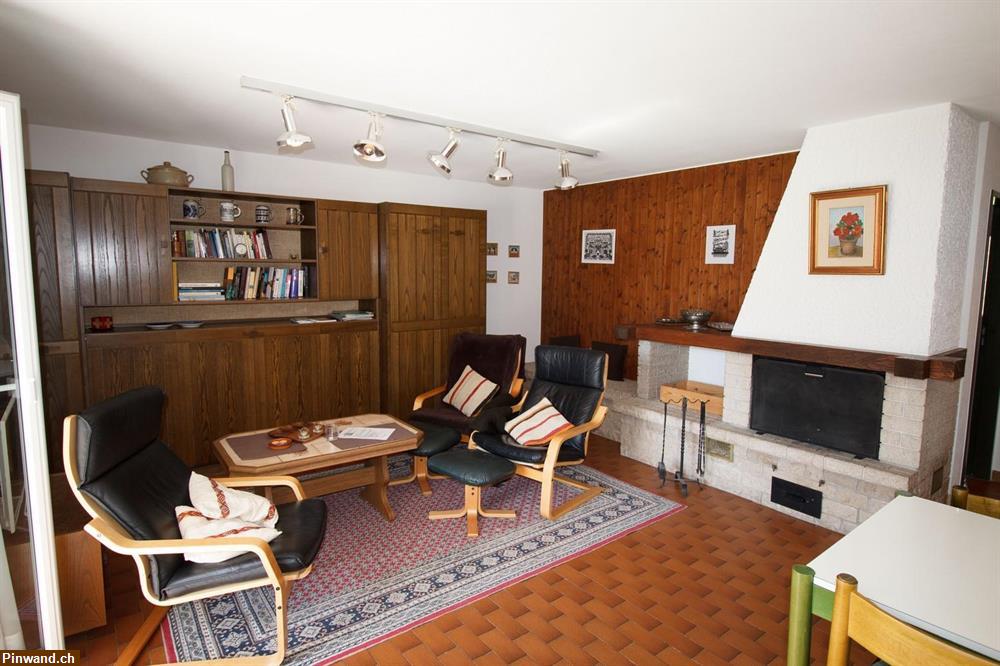 Bild 1: Gepflegte 2.5-Zimmer-Eckwohnung zu verkaufen