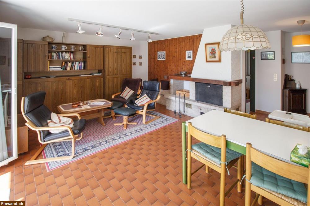 Bild 2: Gepflegte 2.5-Zimmer-Eckwohnung zu verkaufen