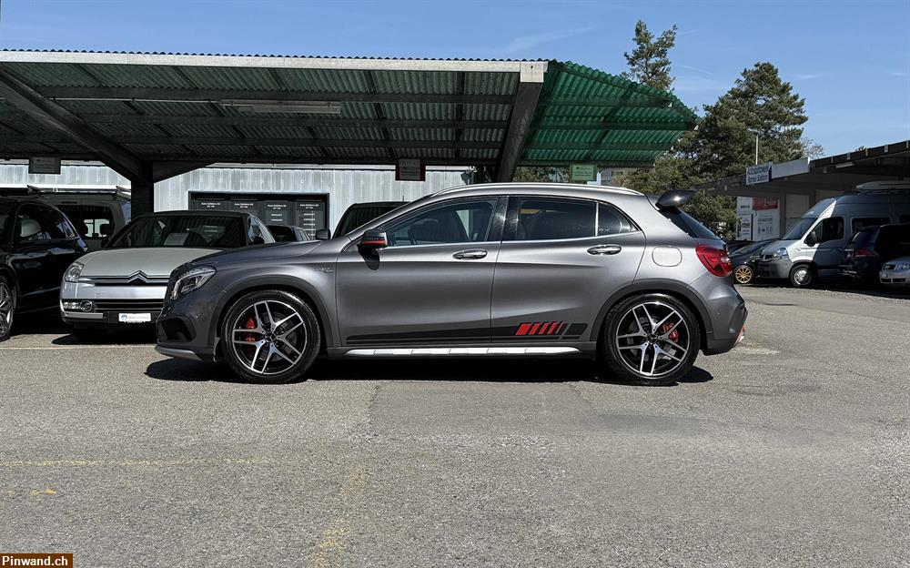 Bild 3: MERCEDES-BENZ GLA 45 AMG