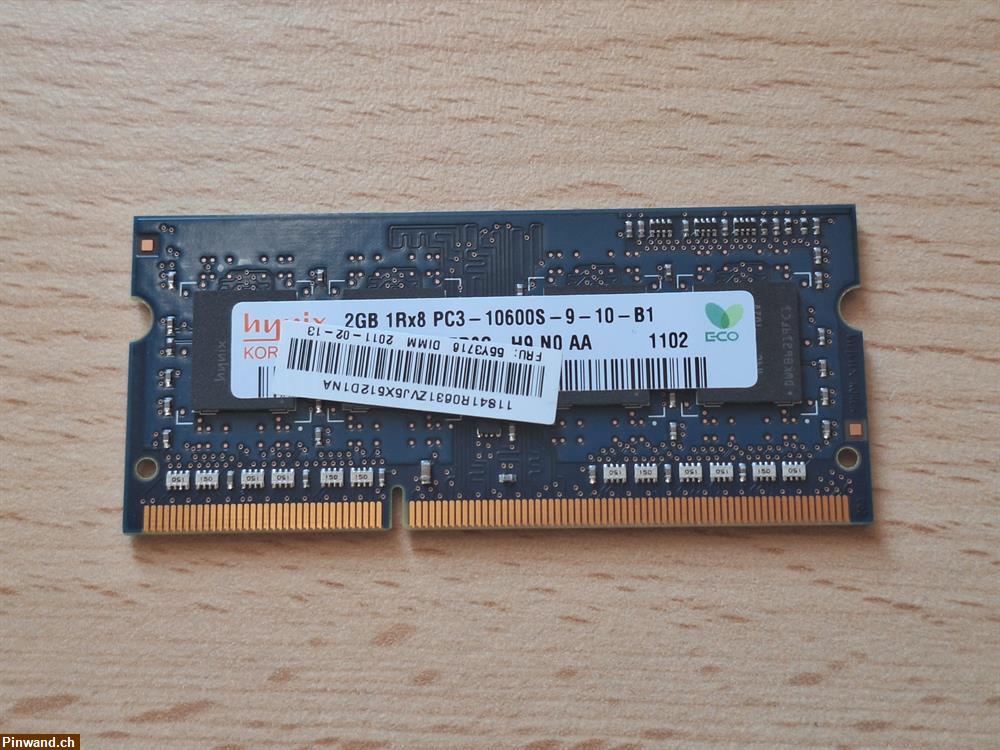 Bild 1: Hynix 2GB RAM Riegel DDR3 1066 SO-DIMM - Geprüft!