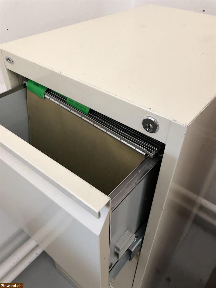 Bild 3: Lista Hängeregisterschrank, abschliessbar zu verkaufen