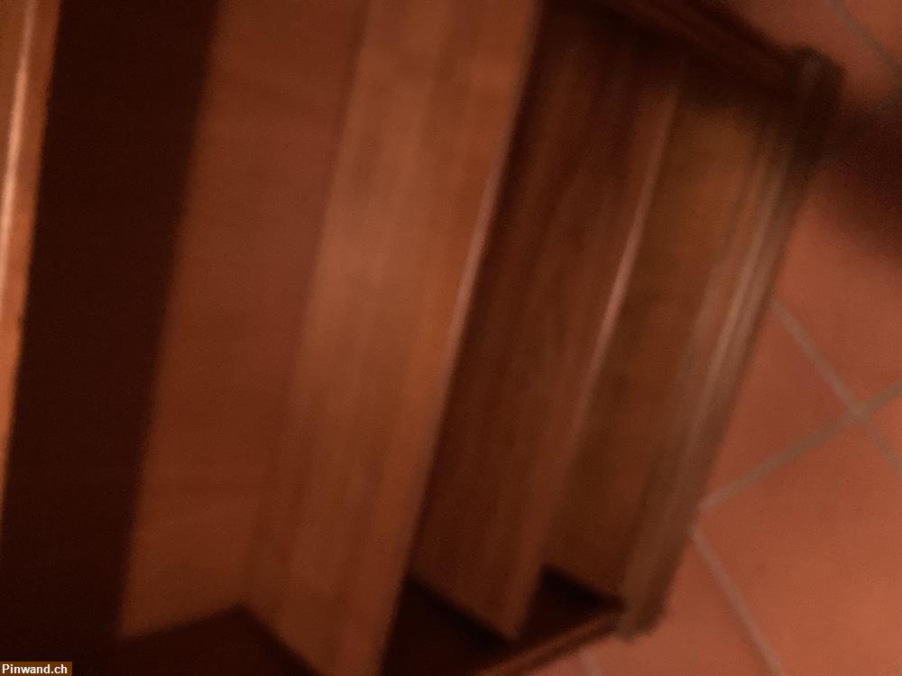 Bild 2: Schönes Holz Regal zu verkaufen