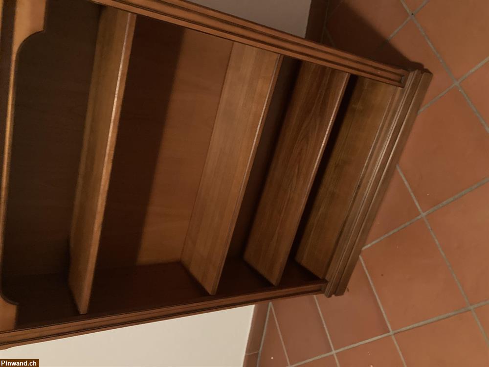 Bild 3: Schönes Holz Regal zu verkaufen