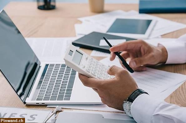 Bild 1: Externe Buchhalterin für KMU & Selbständige