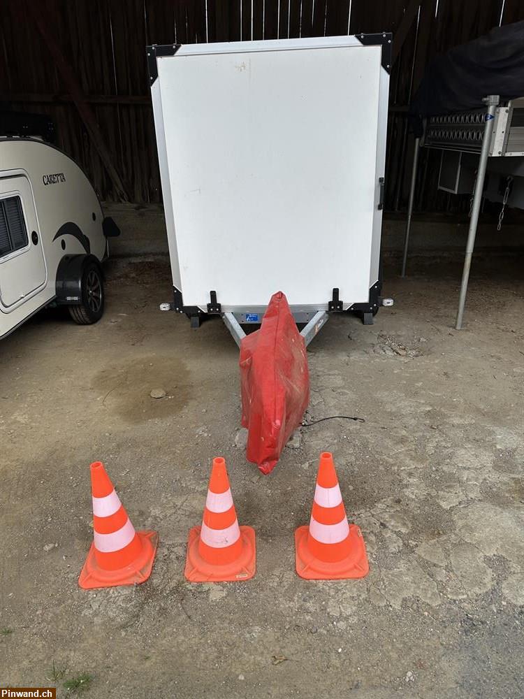 Bild 2: Einstellplatz zu vermieten