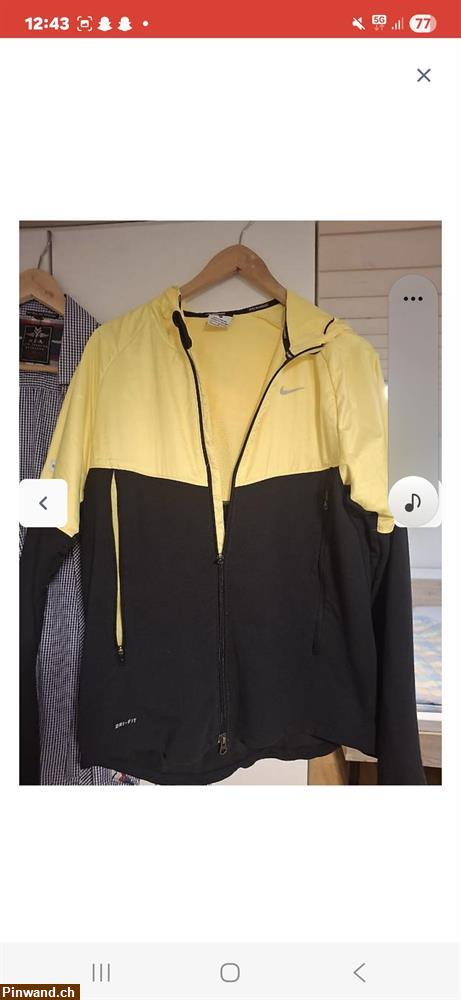 Bild 2: Nike Laufjacke Grösse M zu verkaufen